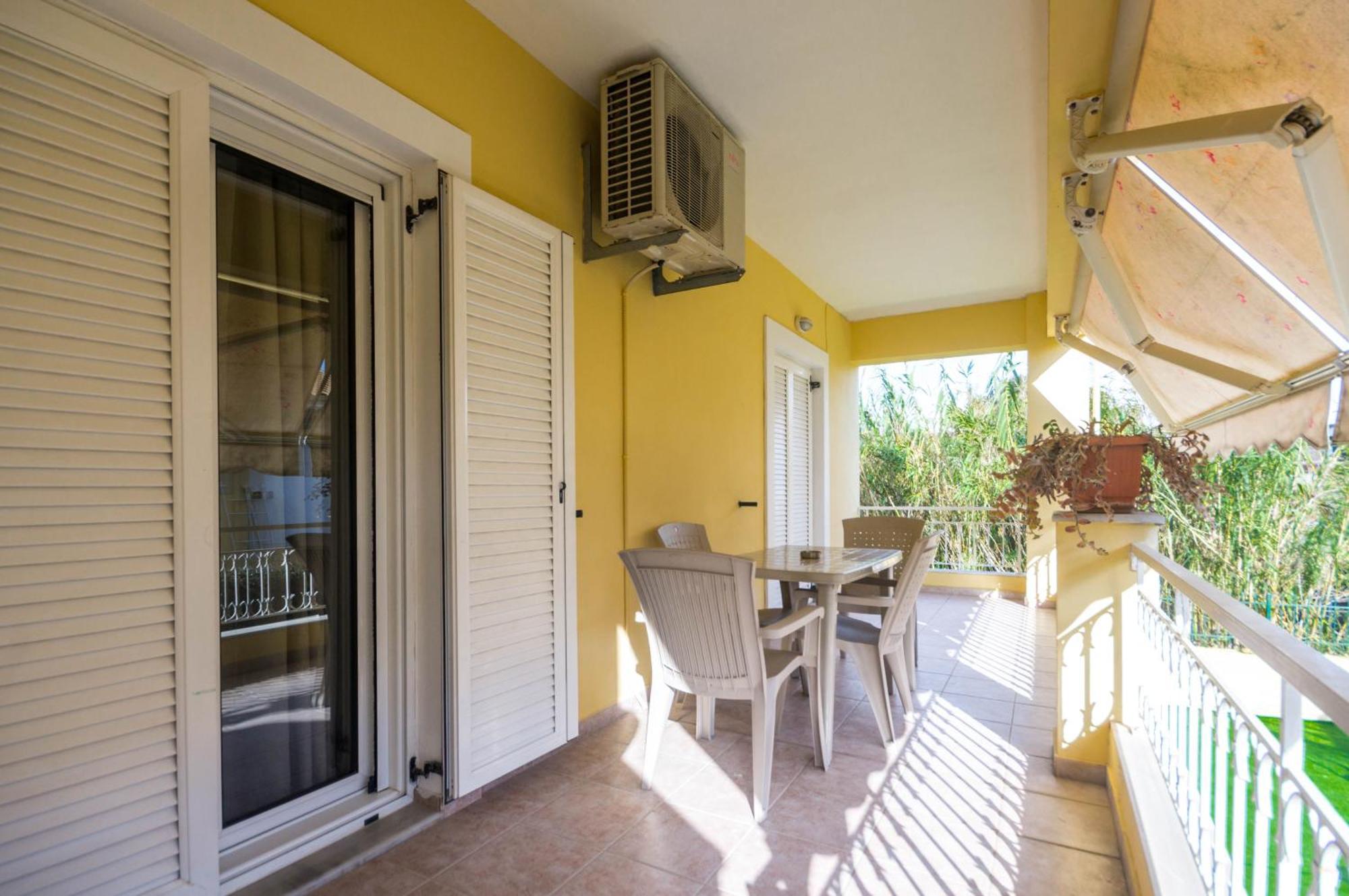Апартаменты Διωροφη Μεζονετα-2Km Απο Το Κεντρο-Iliana House Alepou Экстерьер фото